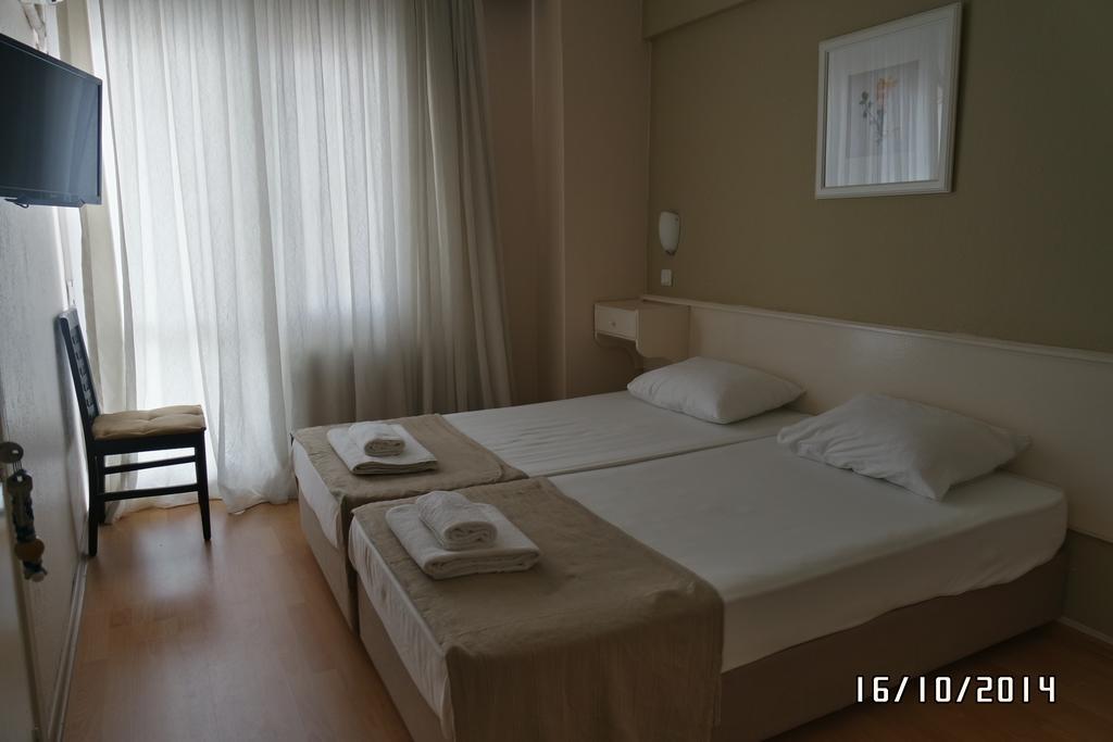 Villa Dedem Hotel Foca Szoba fotó